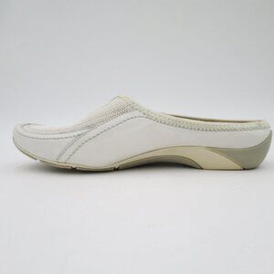 NIB Naturalizer Yaro 9M White Basto Leather/Mesh Never Worn